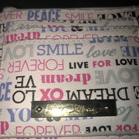 Betsey Johnson Wallet Card Case ID Window & Zip Coin Pouch‎ White Multi Words - Picture 2 of 11